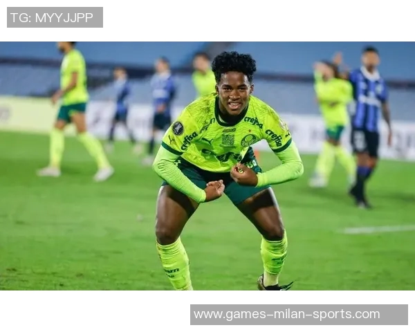 帕尔梅拉斯主帅泪洒赛场感慨逆转胜利带来的深刻解脱与感动 帕尔梅拉斯主帅泪洒赛场感慨逆转胜利带来的深刻解脱与感动