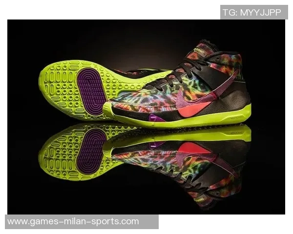 南加大专属Kobe5PE三款配色颜值对比哪一款最吸引眼球