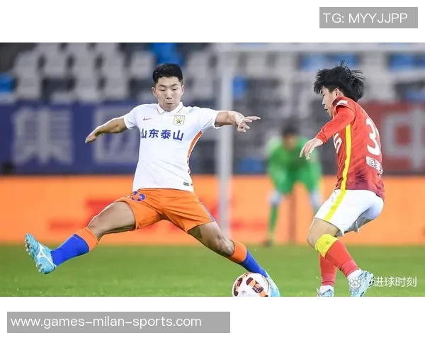 足球报：泰山队明年将重视年轻人才培养与引进优秀外援中卫并行发展