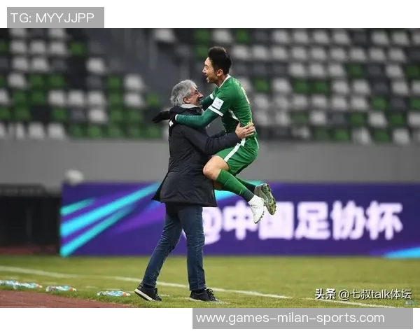 苏亚雷斯发来祝贺国安新闻官分享温情聊天截图庆祝超级杯胜利